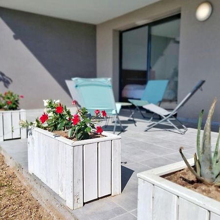 Kiara - Beach By Foot Terrace Isolella - By Tgb Pietrosella Buitenkant foto